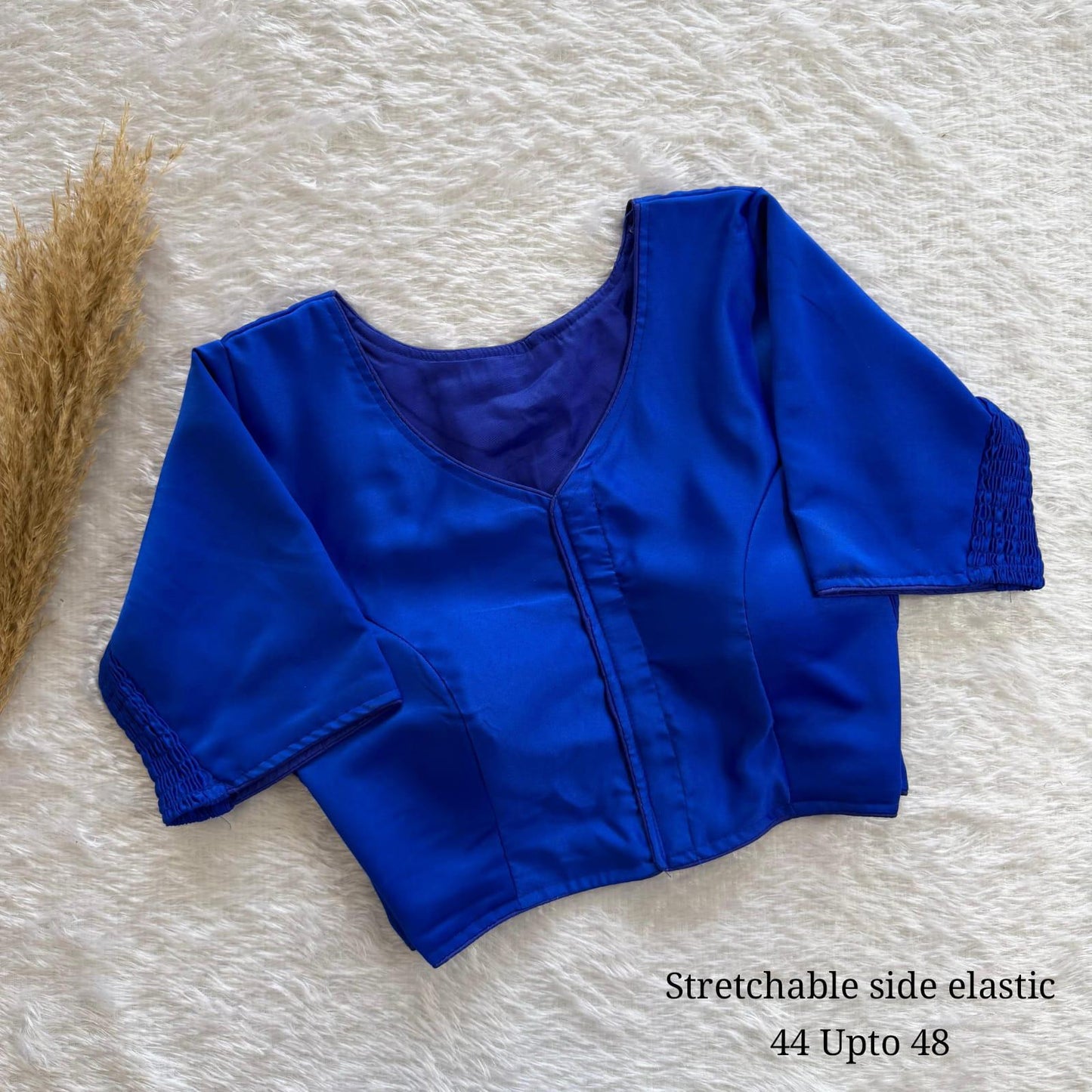 P5645 Side Elastic Blouse