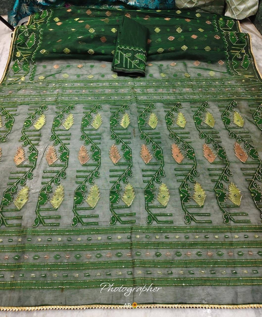 P5120 Jamdani Saree with Handwork