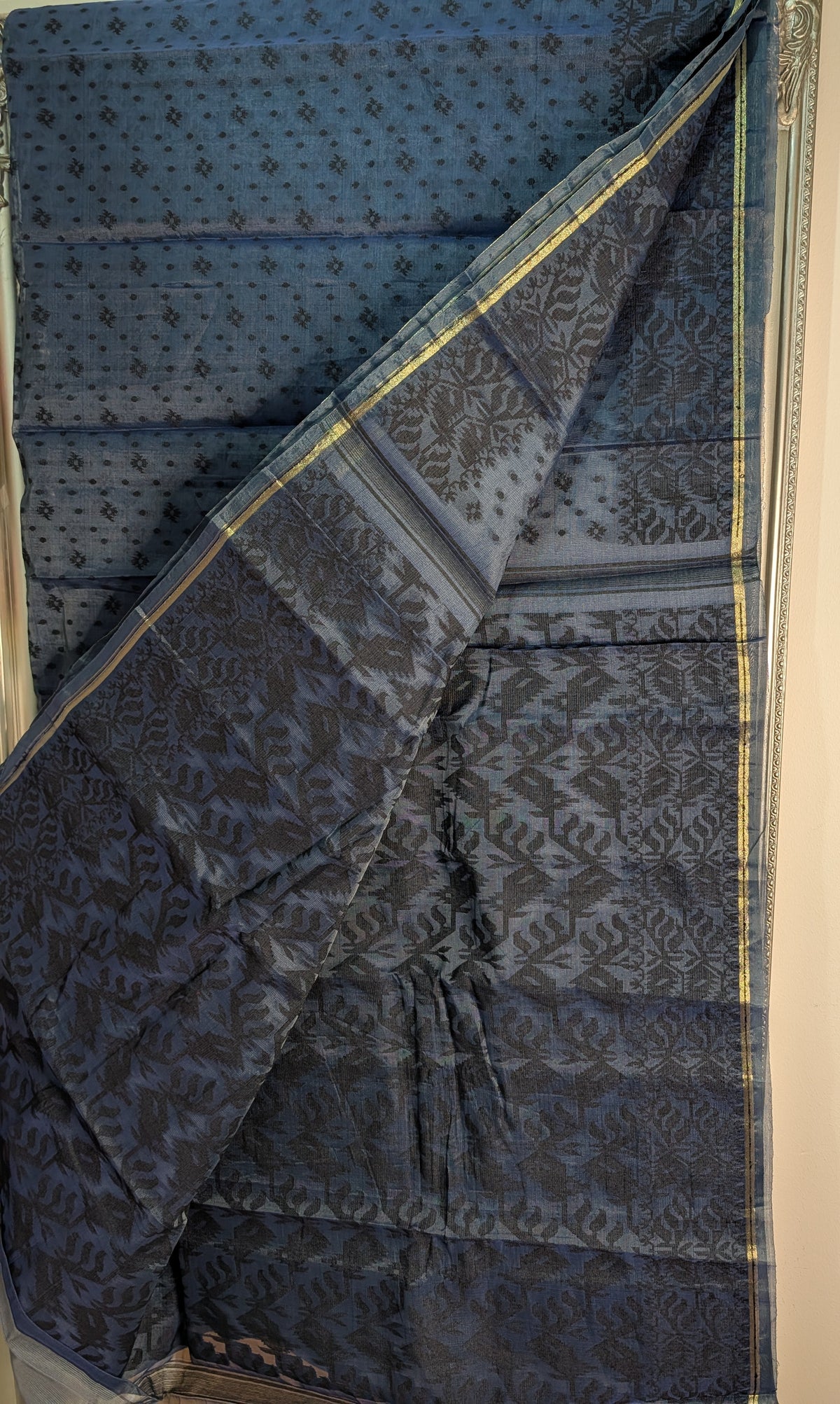 Q15 Indian Jamdani Saree