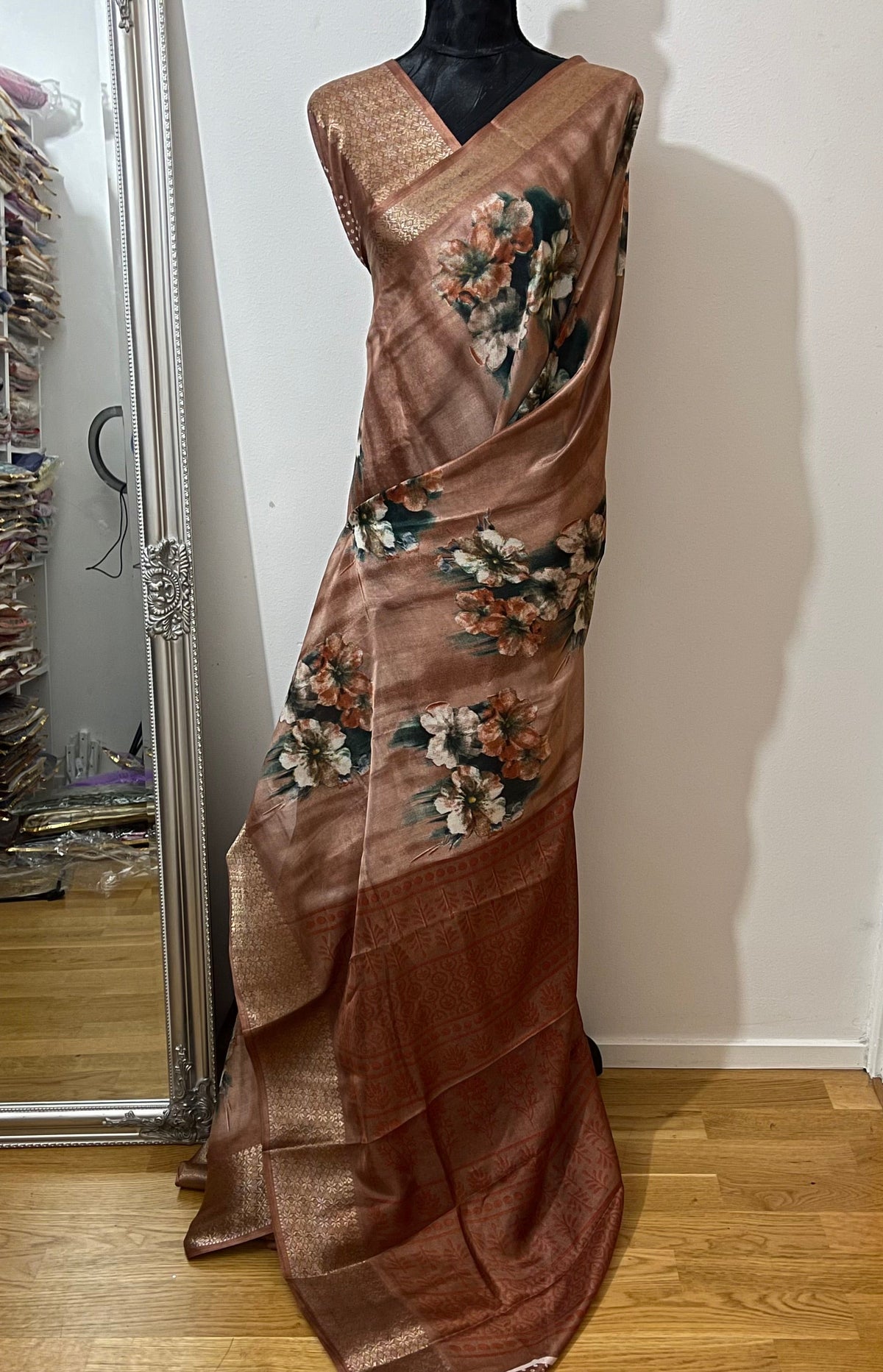 P6318 Soft Crepe Silk Saree