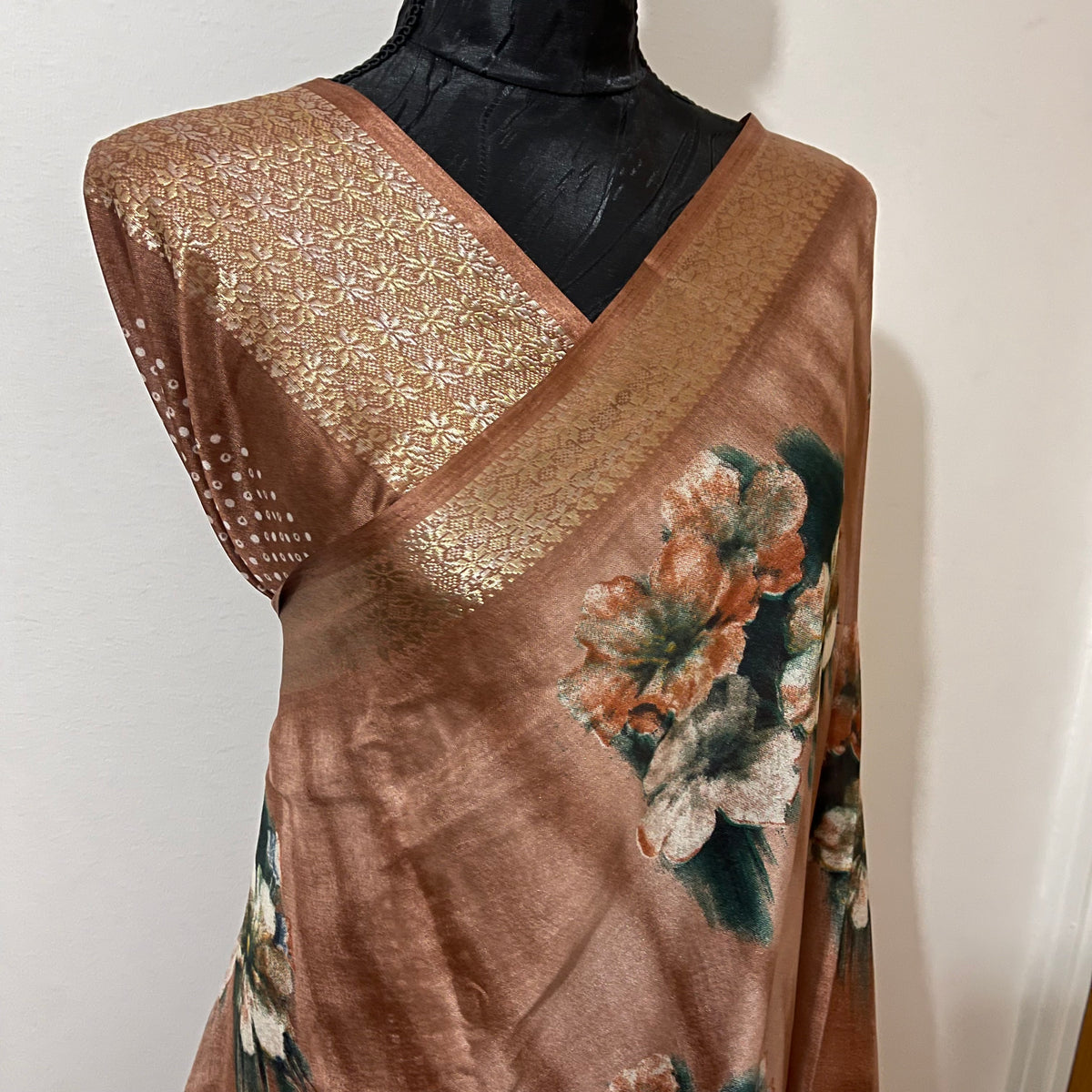 P6318 Soft Crepe Silk Saree