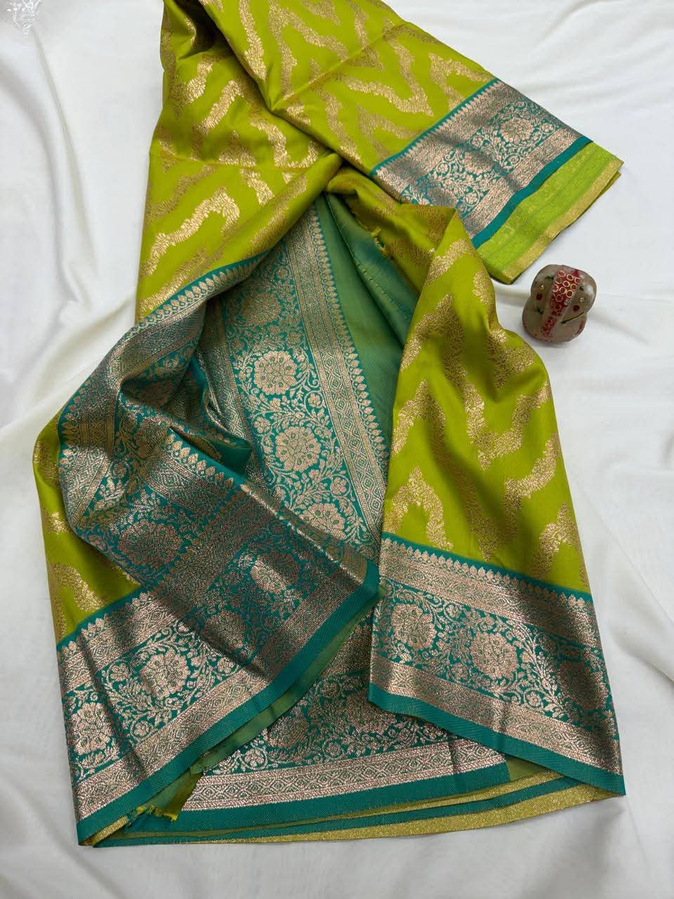 P5082 Semi Kanjivaram Saree
