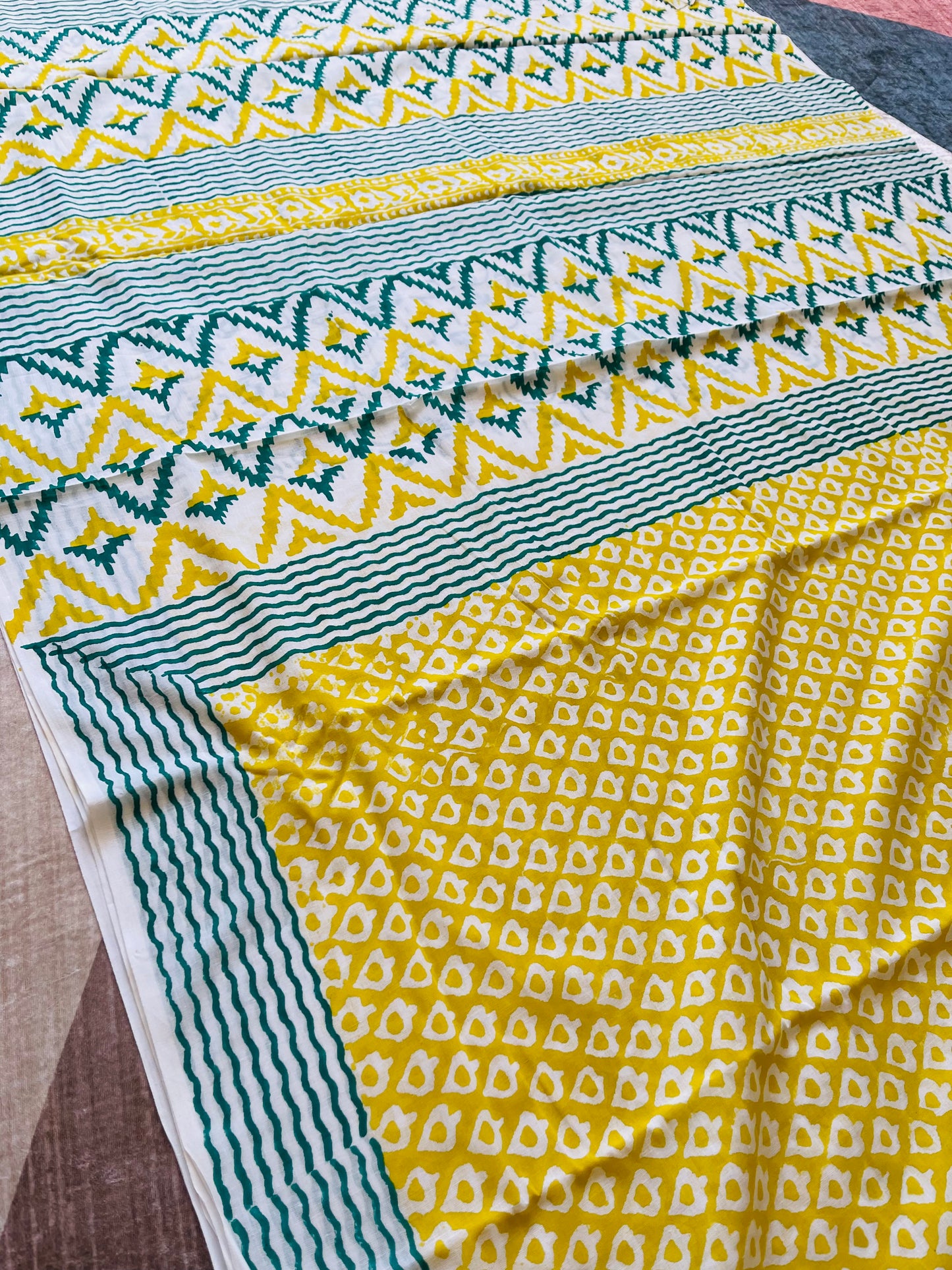 Q22 Cotton Block Print Saree