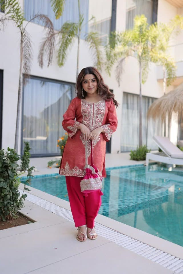 P4977 Salwar Suit with Potli Bag