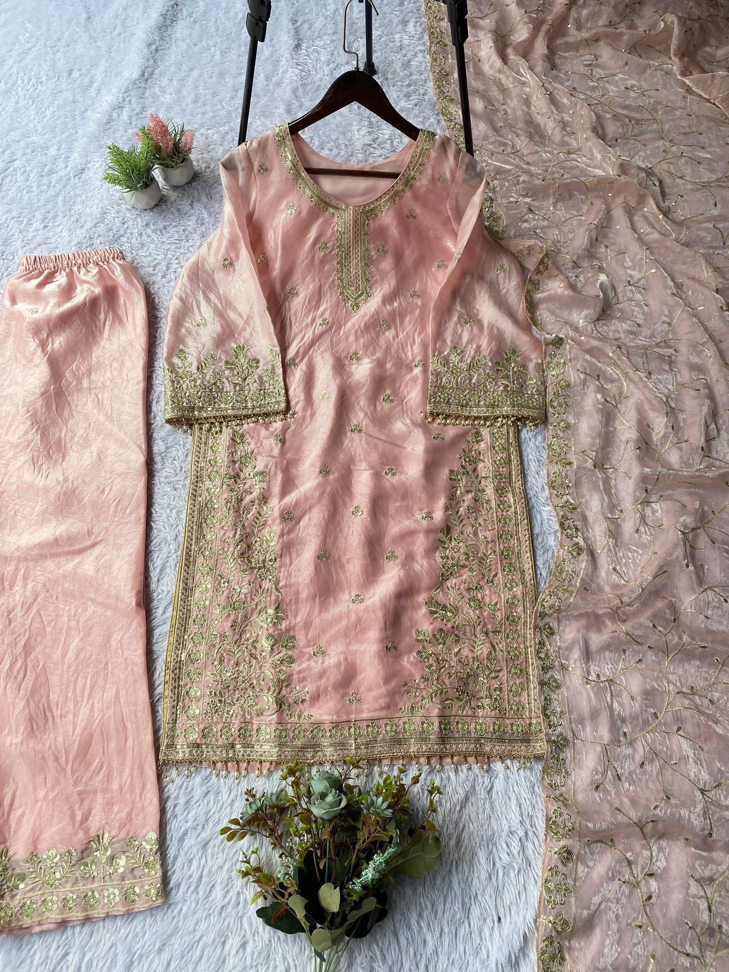 P4622 Jimmy-chu Salwar Kameez Suit