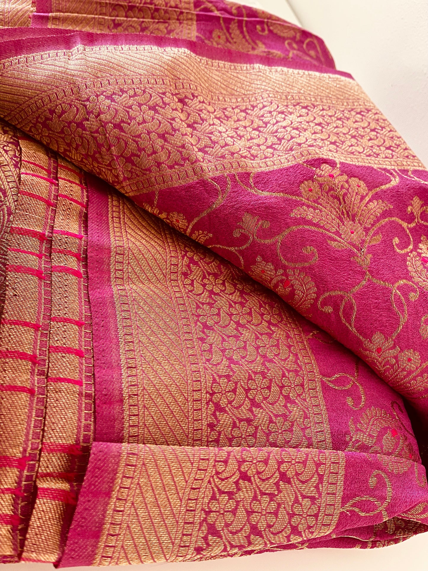 P422 Khaddi Georgette Saree