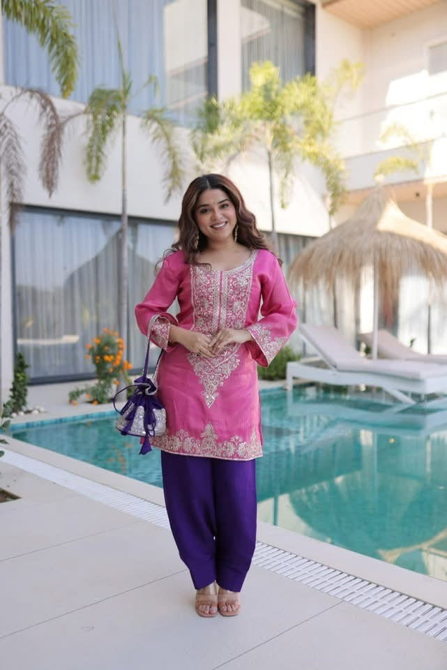 P4977 Salwar Suit with Potli Bag