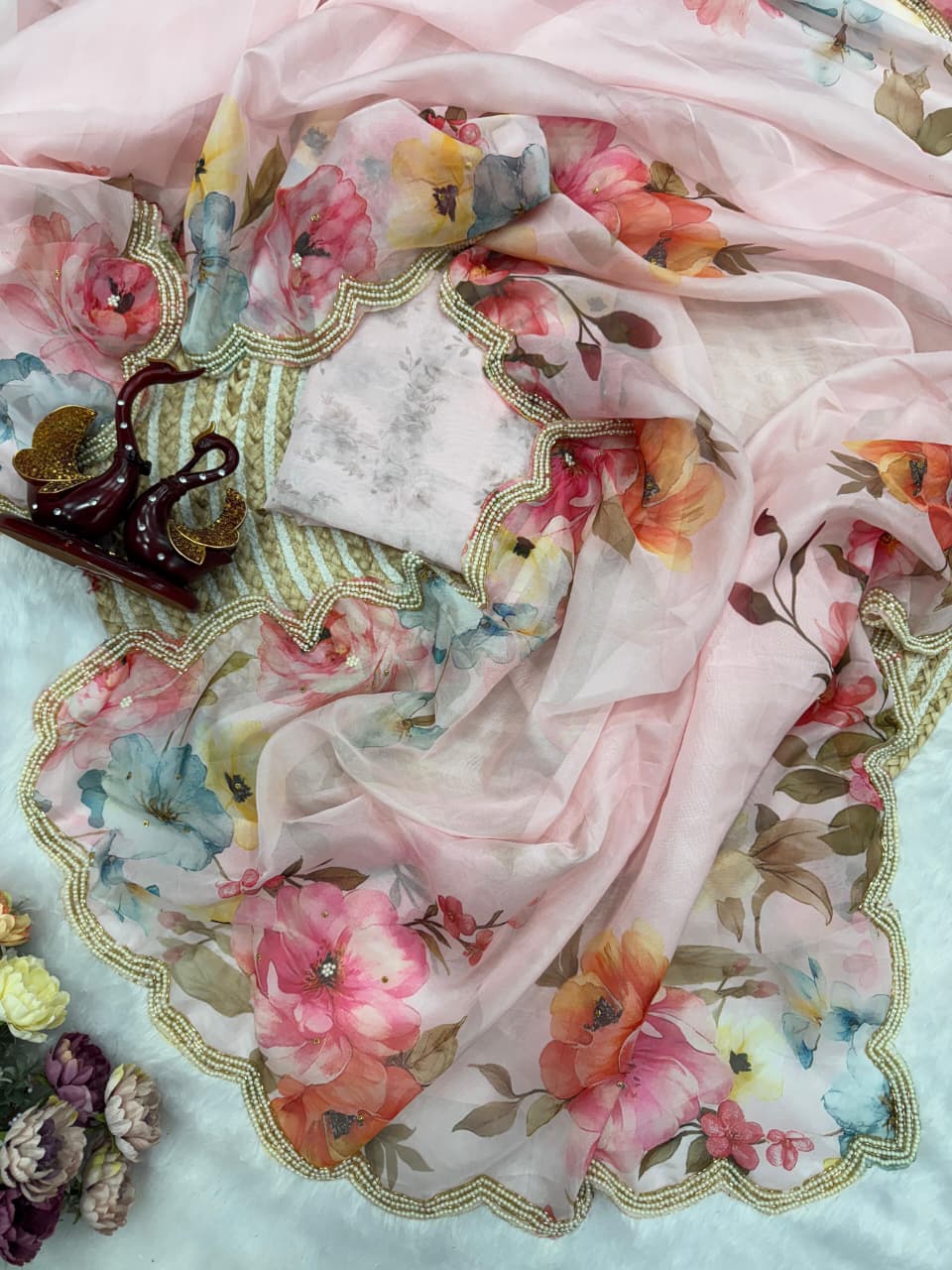 P4119 Floral Tebby Silk Saree