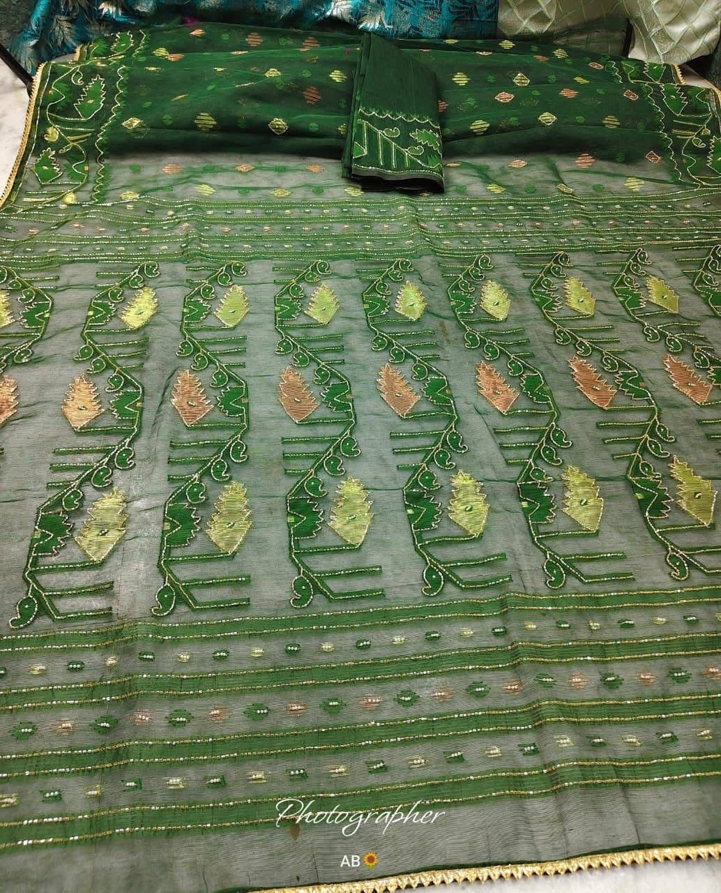 P5120 Jamdani Saree with Handwork