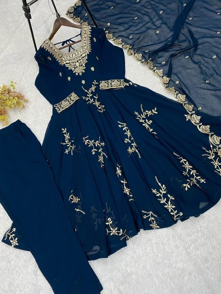 P5956 Gown with dupatta & Pant
